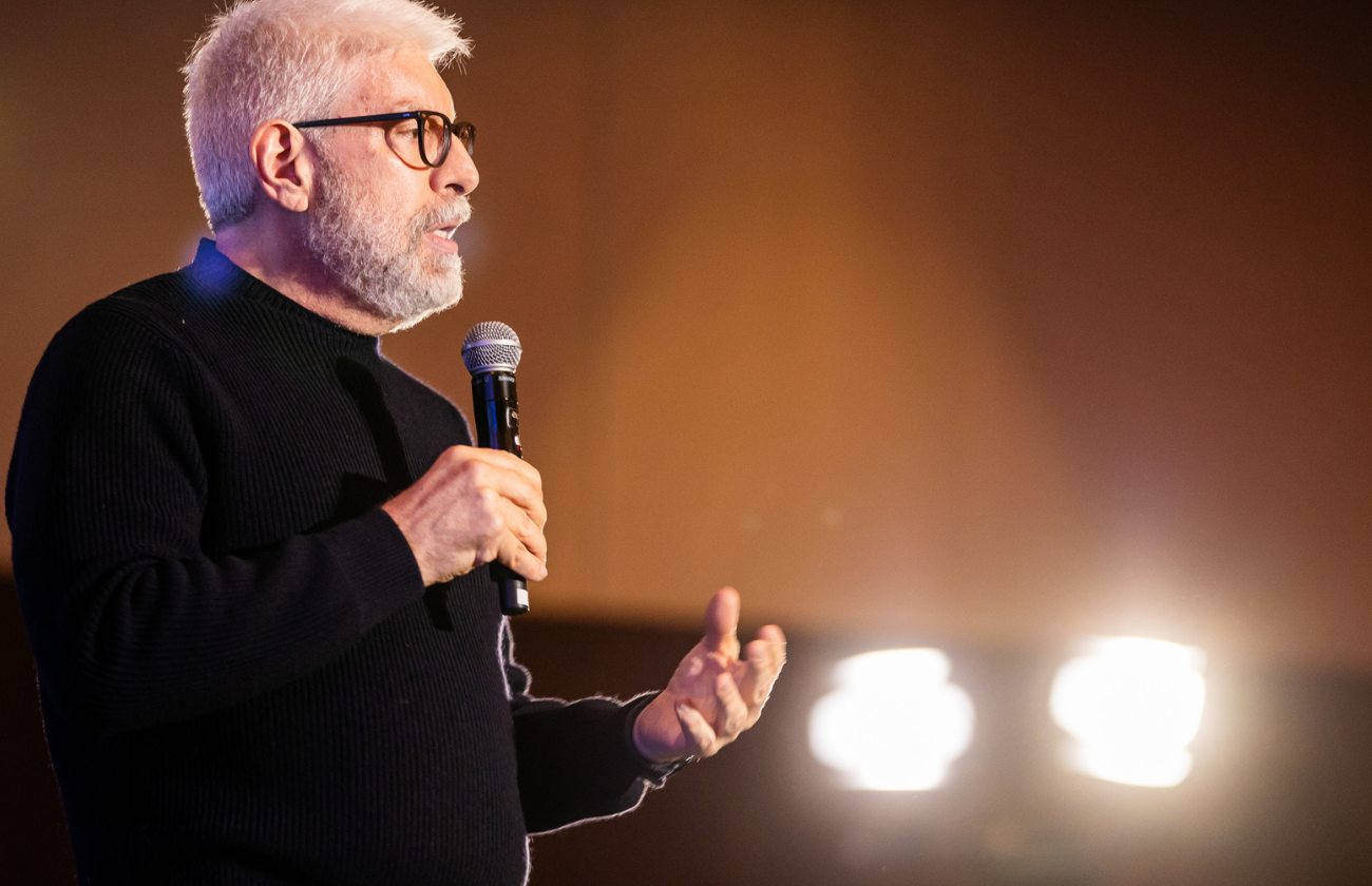 Imigrante ilegal da vida antonio napole